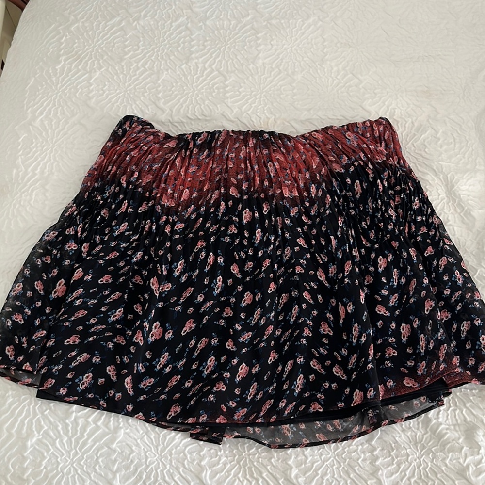 BCBG skirt